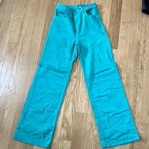 Divided Women’s Green Wide Leg Jeans Size 6 New